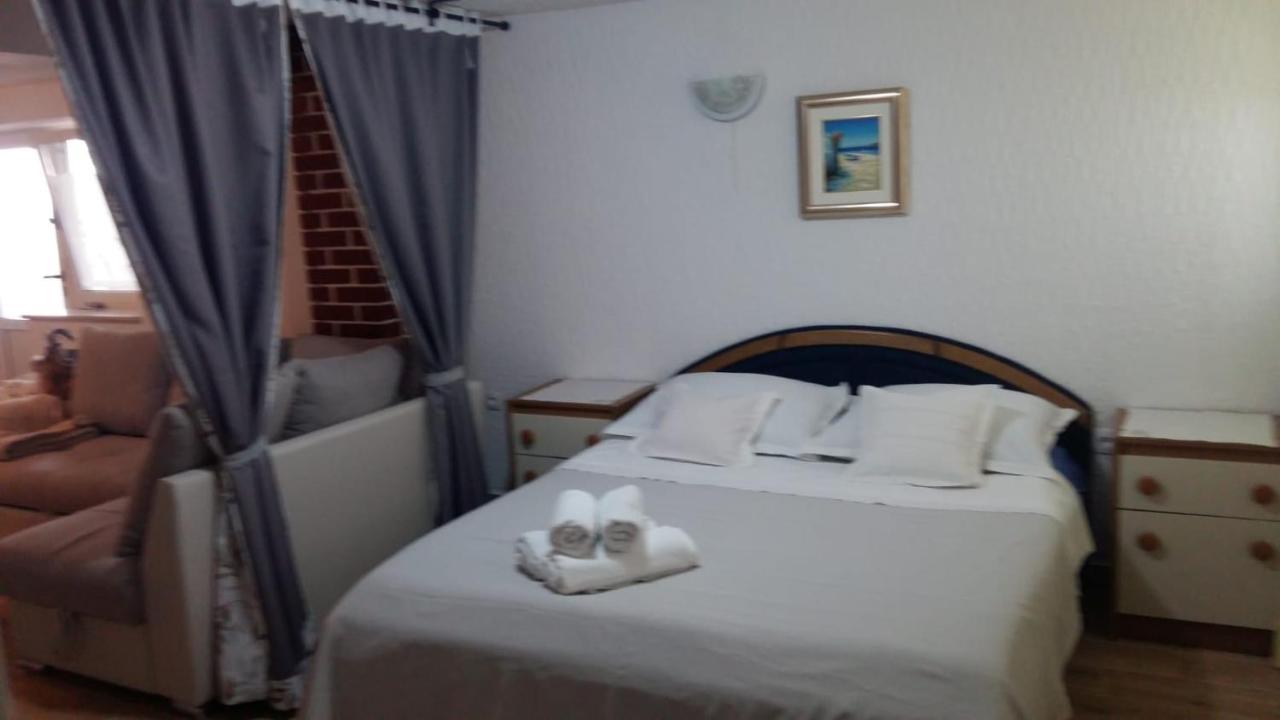 Apartmani Gojevic Водице Экстерьер фото
