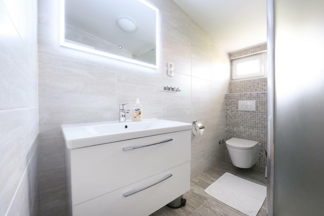 Apartmani Gojevic Водице Экстерьер фото